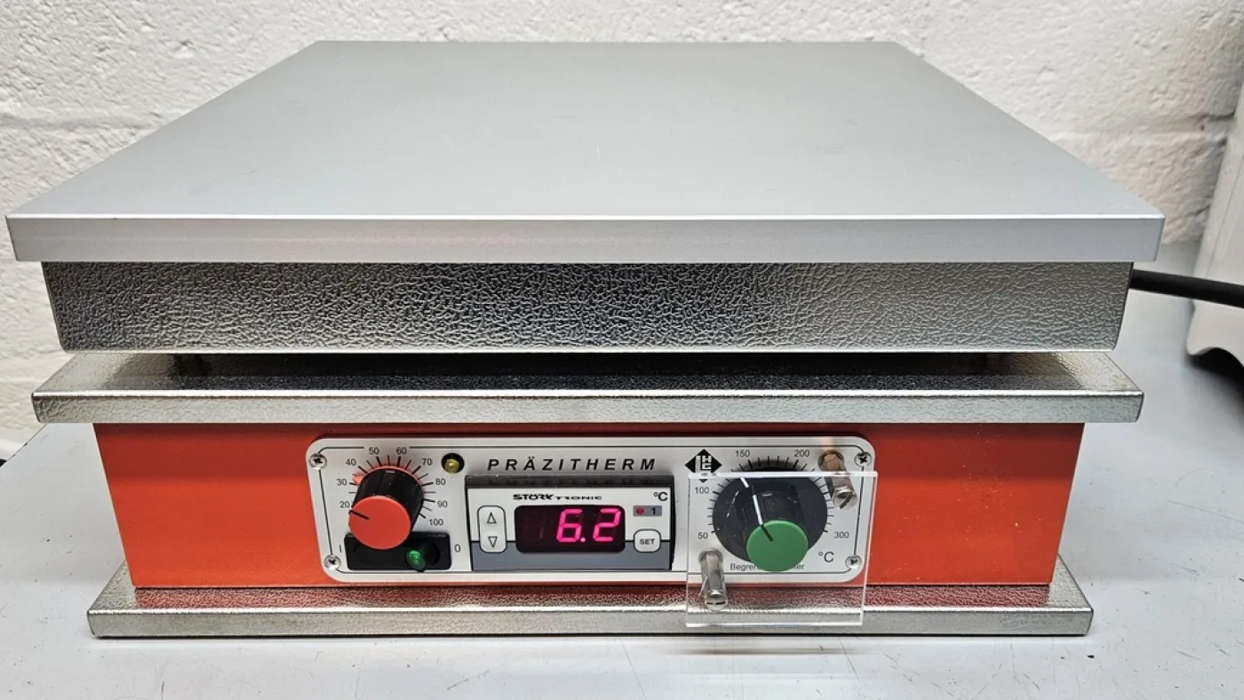 Harry Geistigkeit GmBH PZ35 Precisieverwarmingsplaat RT - 300 Celcius - 1