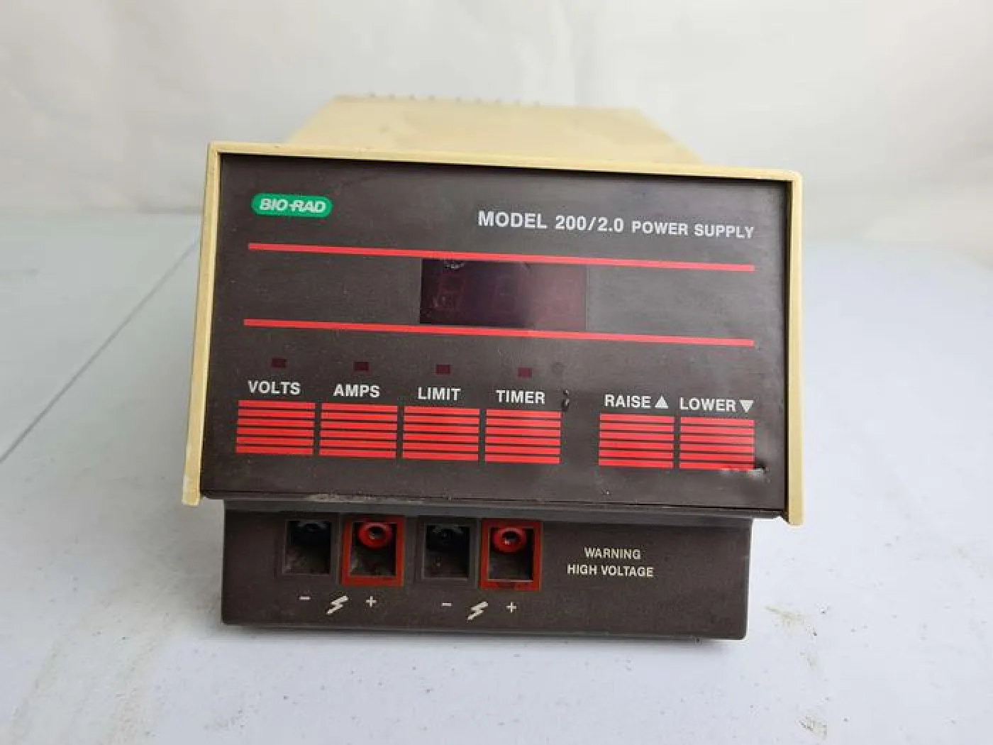 BioRad Model 200 / 2.0 Power Supply - 3