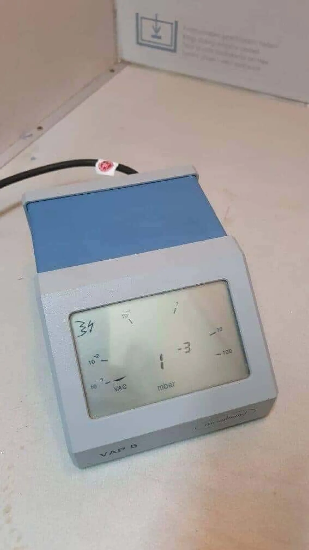 Vacuubrand VAP 5 Vacuümmeter