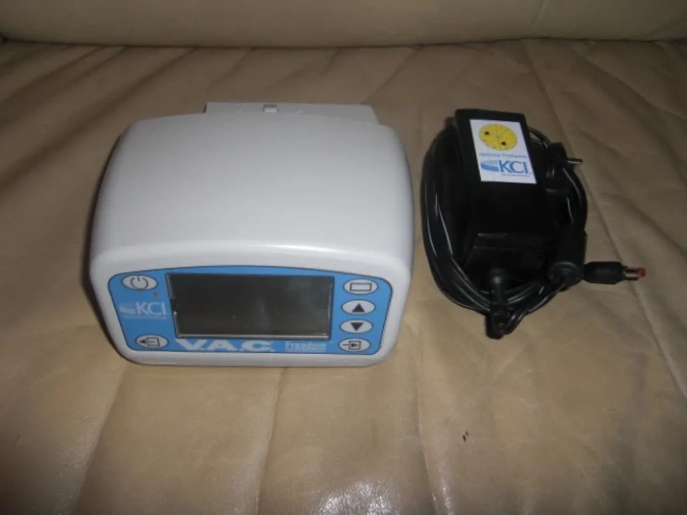 KCI Vac Freedom Vacuum Therapiegerät - 1