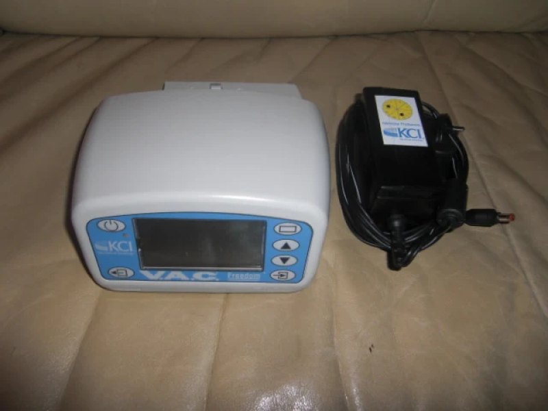 KCI Vac Freedom Vacuum Therapiegerät
