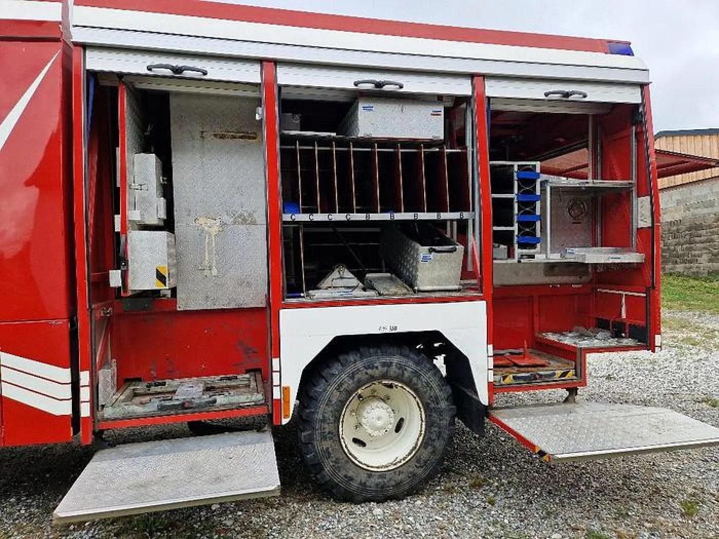 Steyr 10S23 RLF-A1000 4x4 Rüstlöschfahrzeug - 7