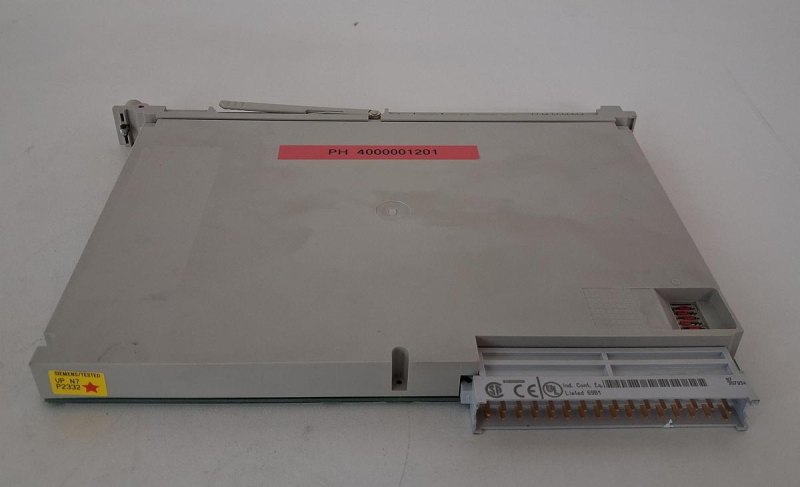 Siemens SIMATIC S5 6ES5 451-4UA14 Digital Output Module