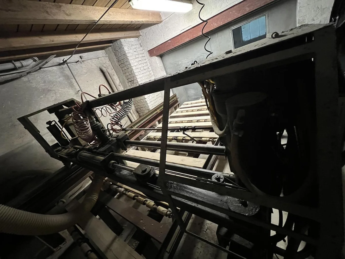 PELLEGRINI Stock Maschine / Bushhammering machine - 5