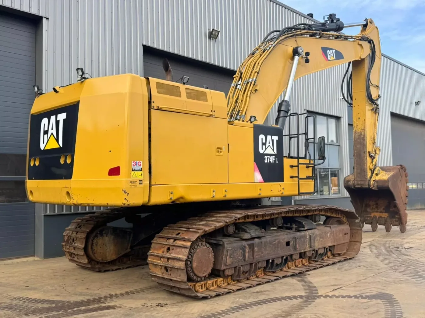 Caterpillar 374FL New Track Chains - 6
