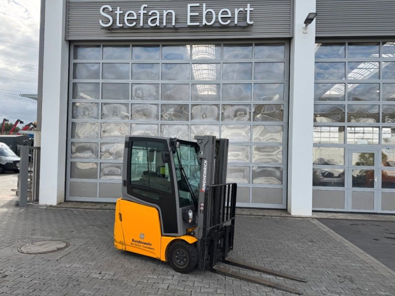 Jungheinrich EFG 215 / Triplex: 4.25m! / SS / nur 716h!