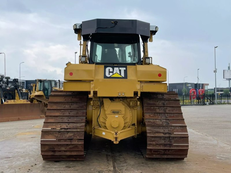 Caterpillar D6T LGP