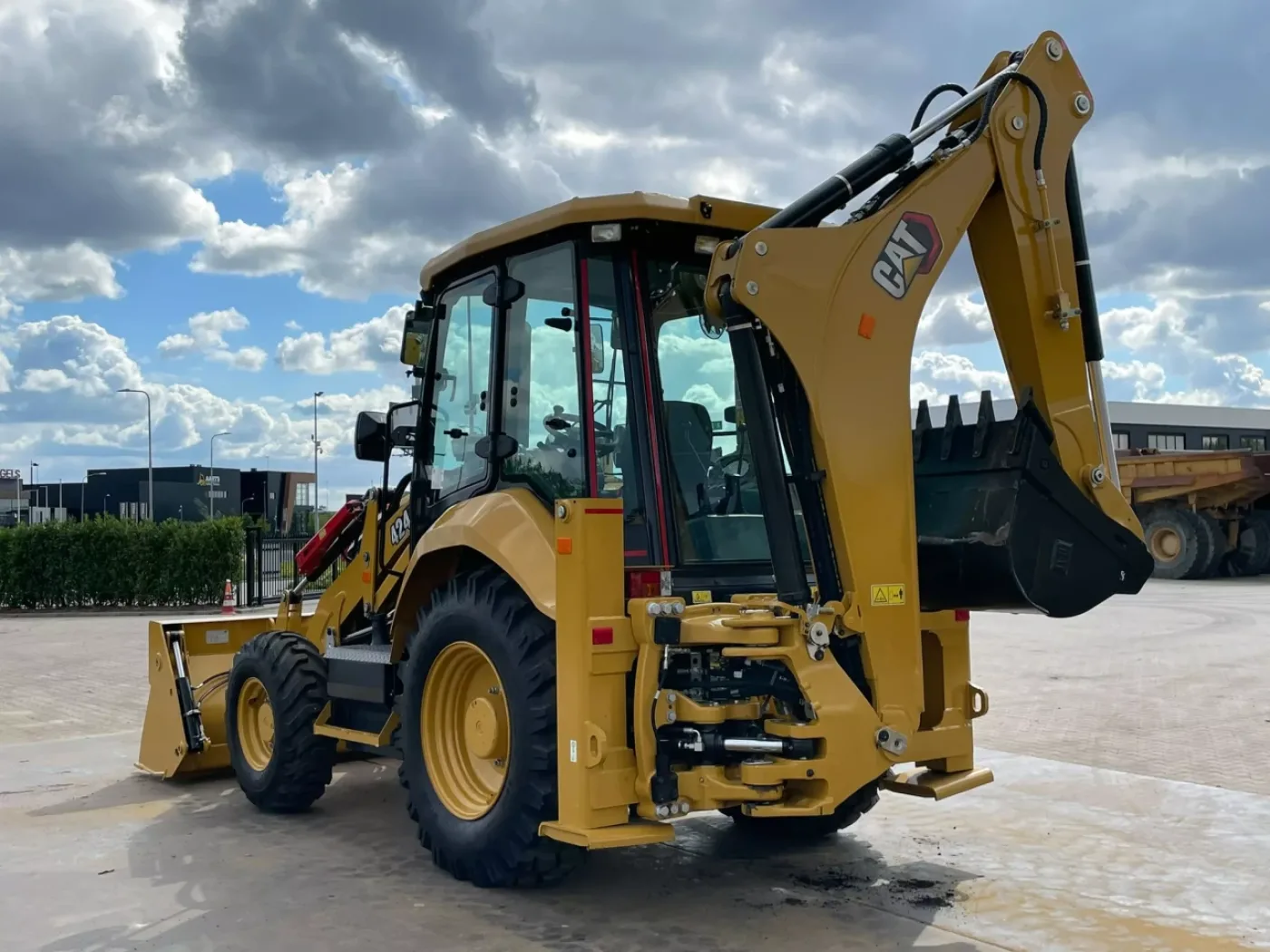 Caterpillar 424 - 5