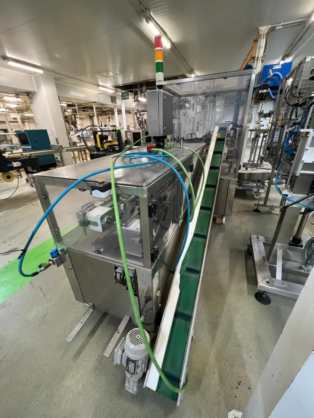 J. ESQUERDA PACKAGING MACHINE