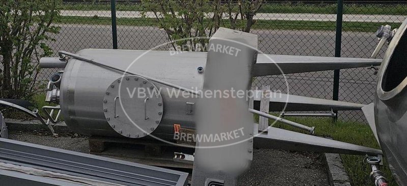 Vertical stainless steel tank