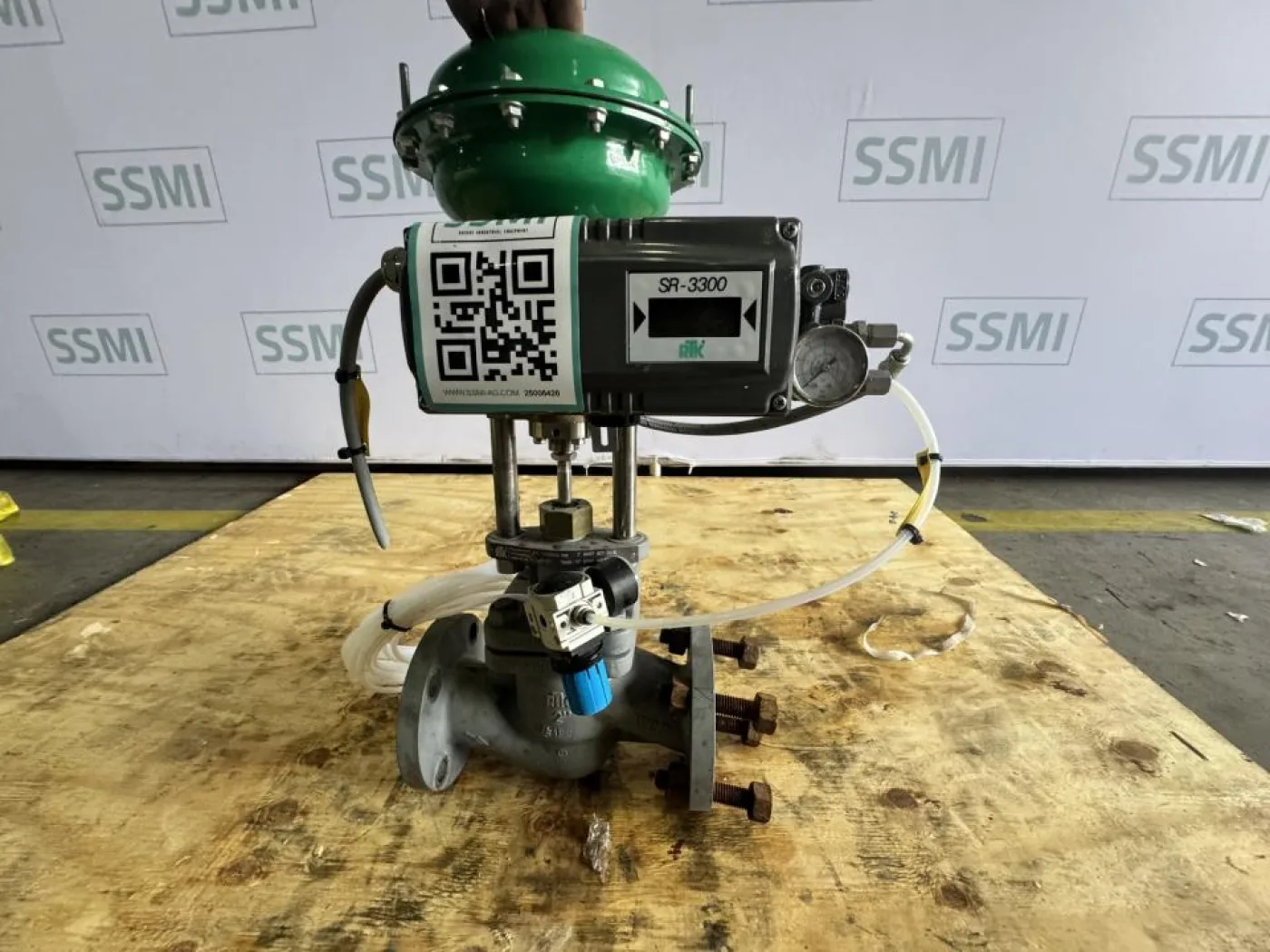 RTK (Regeltechnik Kornwestheim GmbH / CIRCOR) Pneumatic Globe Control Valve with Positioner - 2