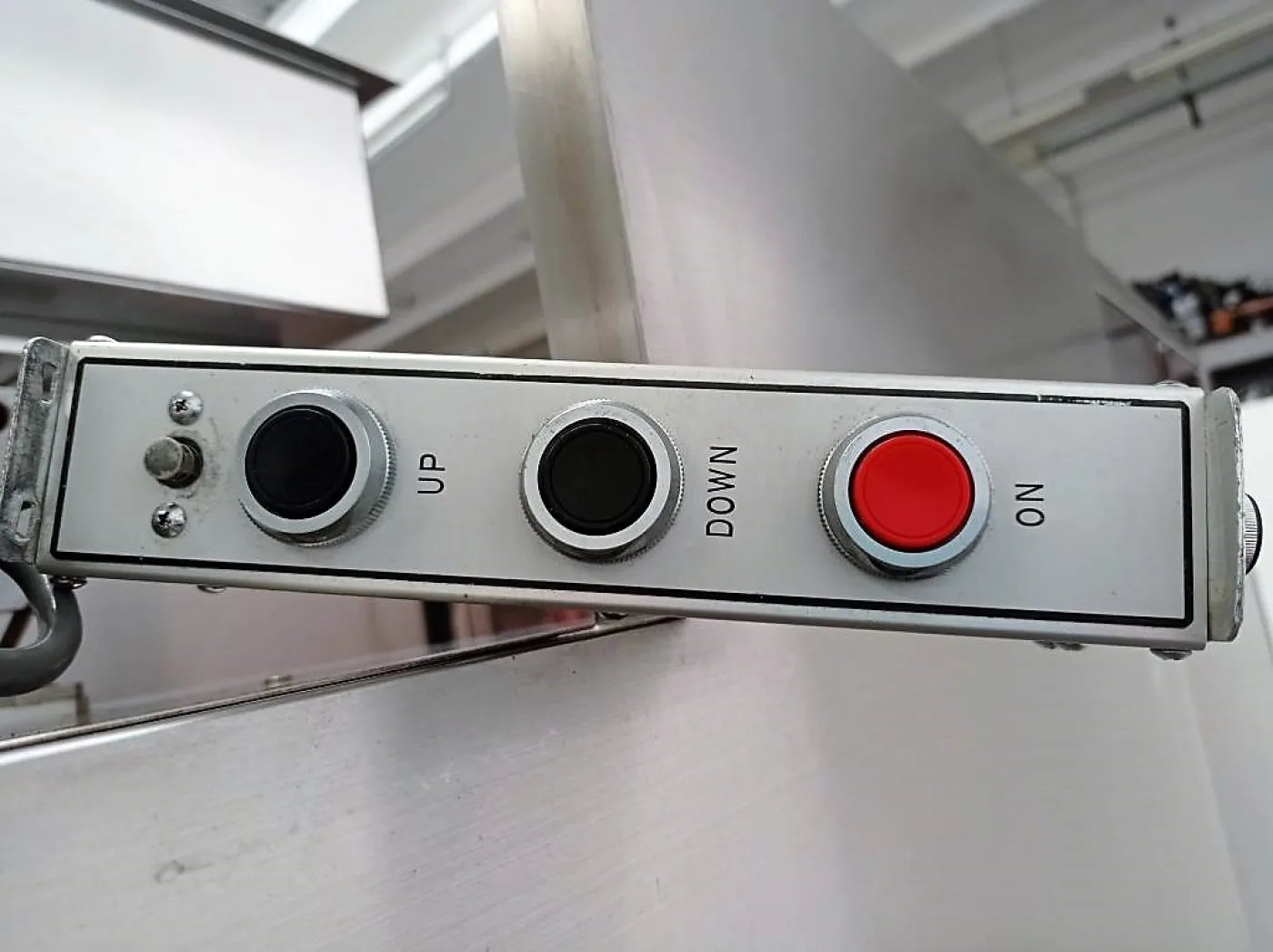 ALIMENTATORE VIBRANTE CON ELEVATORE – MURATA SEIKO – MOD. NCH5F - 3