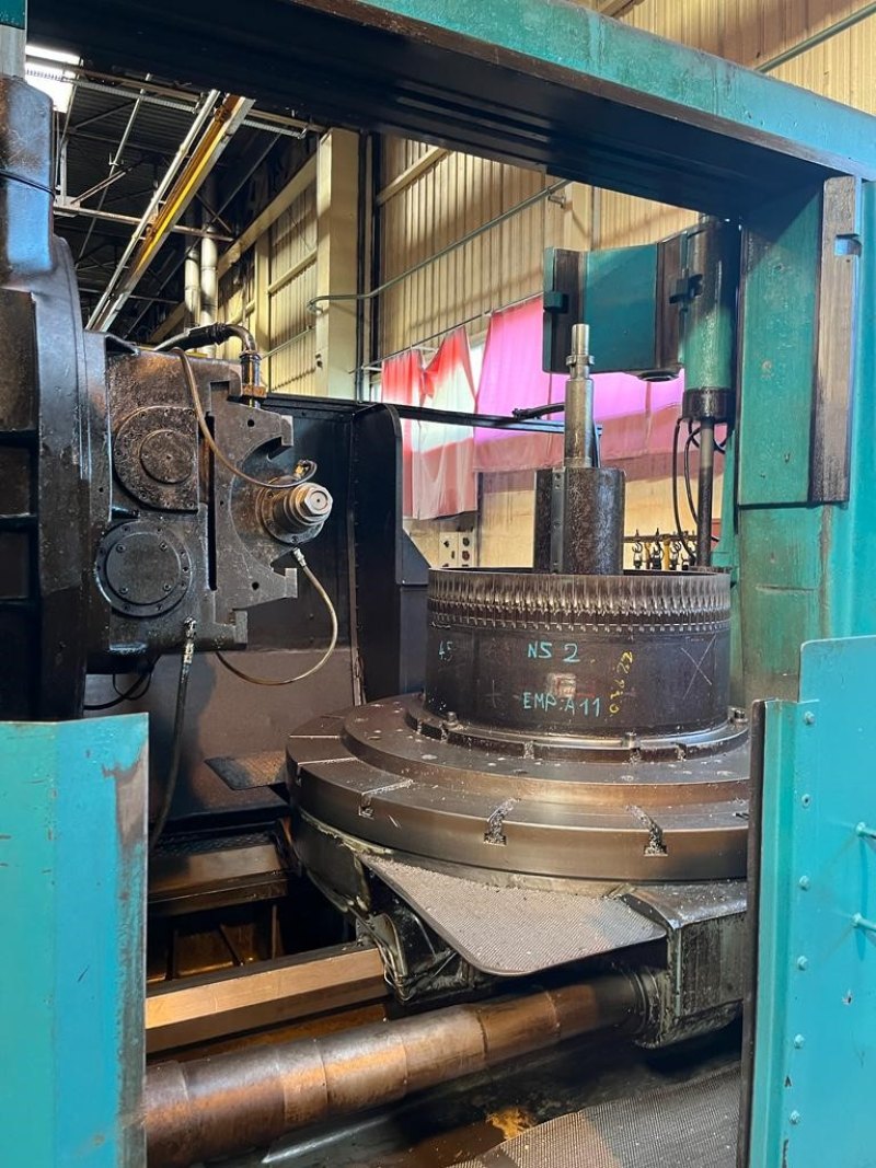 Gear Hobbing Machine – LIEBHERR L2000