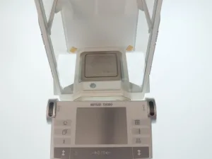 1005 - Used METTLER TOLEDO AX 105 BALANS