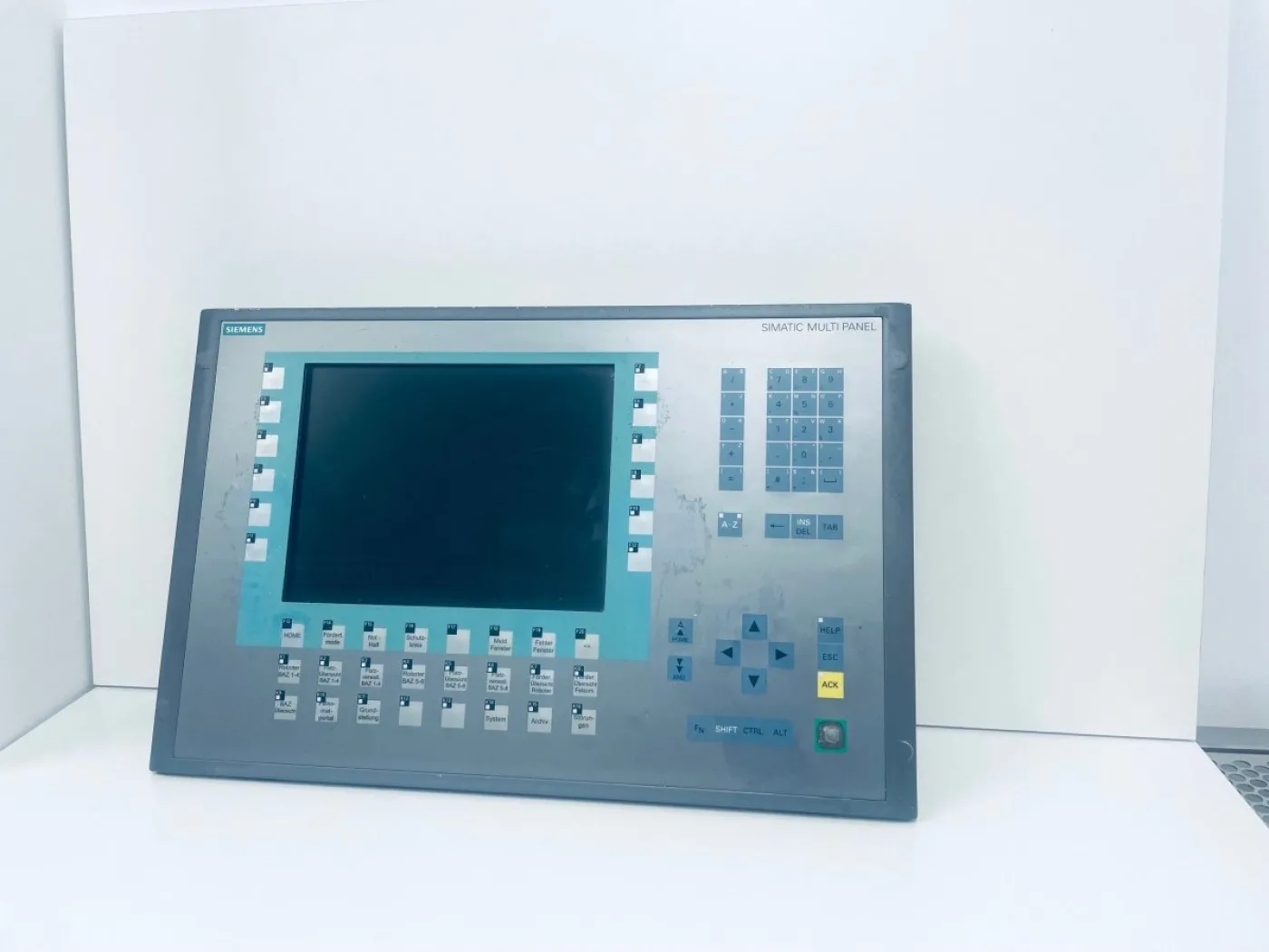 Siemens SIMATIC Multi Panel 6AV6643-0DD01-1AX1 - 1