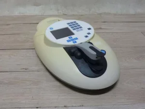 GE NanoVue Plus Spectrofotometer