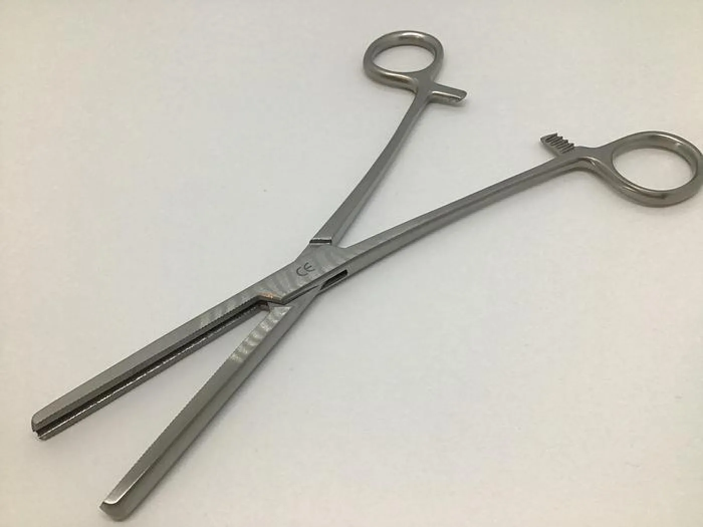 GB Medical Angiotribe Fergusson 200mm - 1