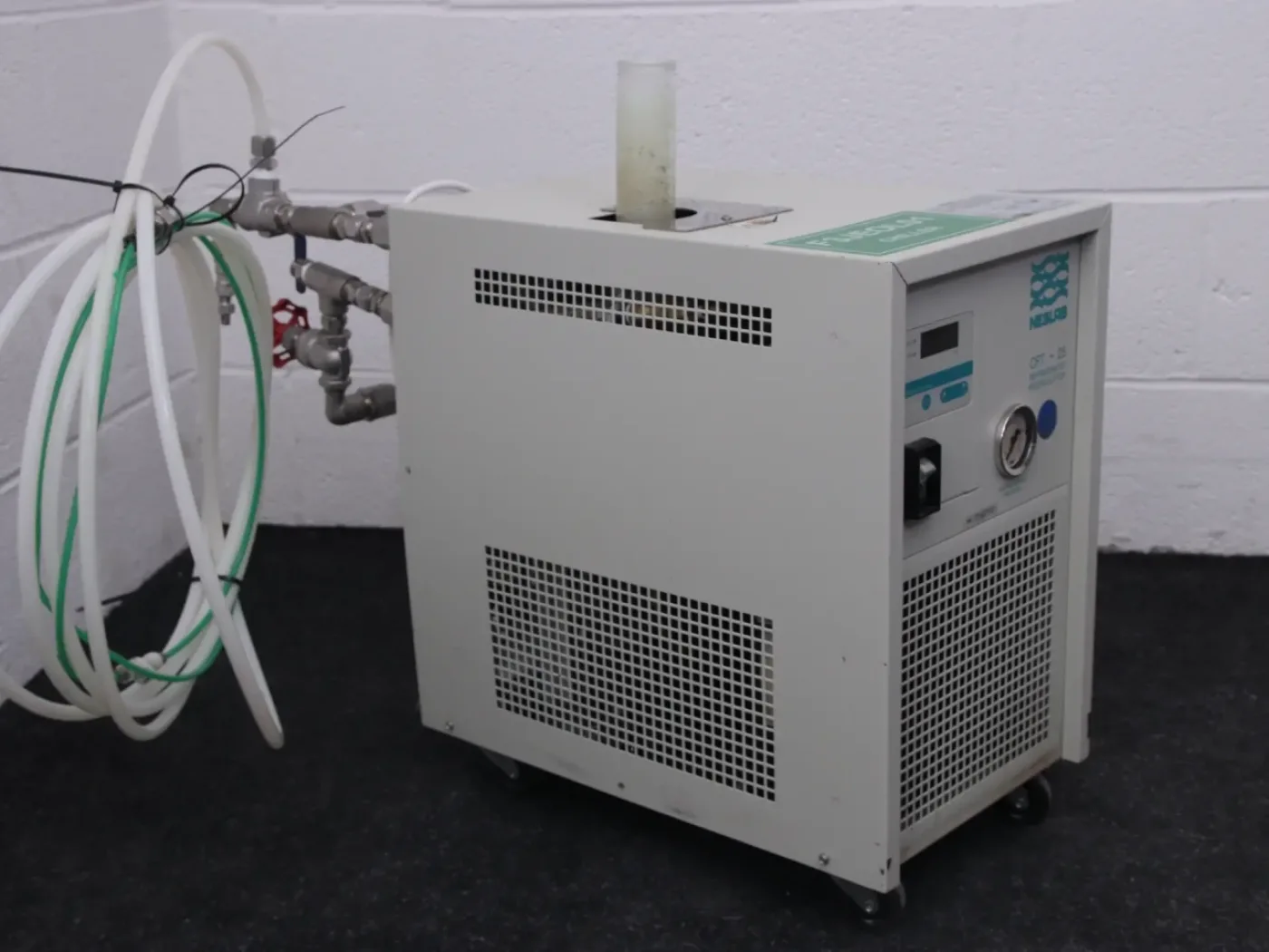 NesLab CFT 25 Recirculating Chiller - 3
