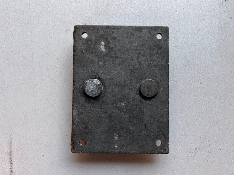 Bevestigingsplaat weerstand 24 volt