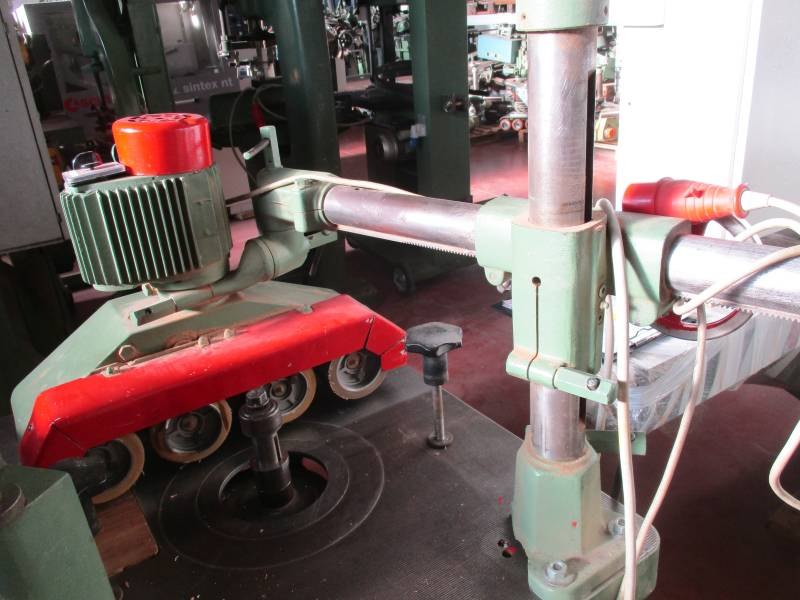 TRASCINATORE UNIVER A 4 RUOTE TIPO 1400