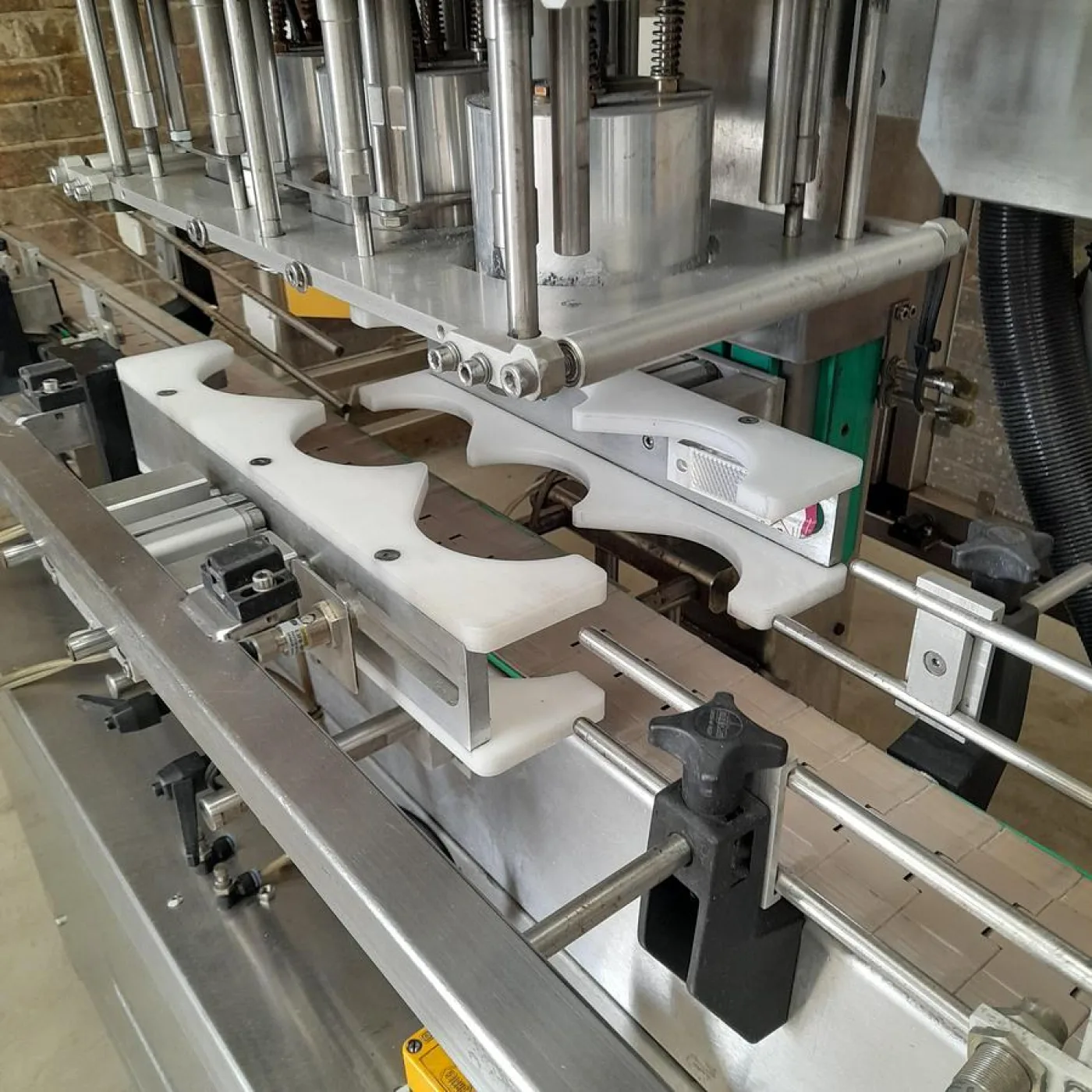 Capping and Lid Press Machine - 8