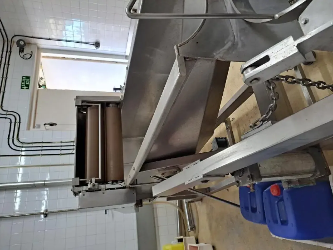 STAINLESS STEEL DRUM DUMPER - 3