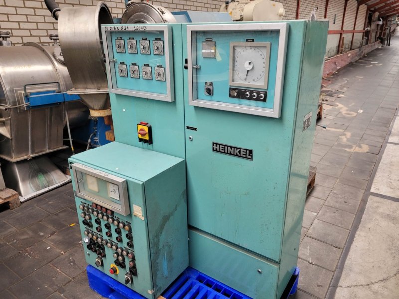 Heinkel HF-300- Inverting Filter Centrifuge - Basket centrifuge