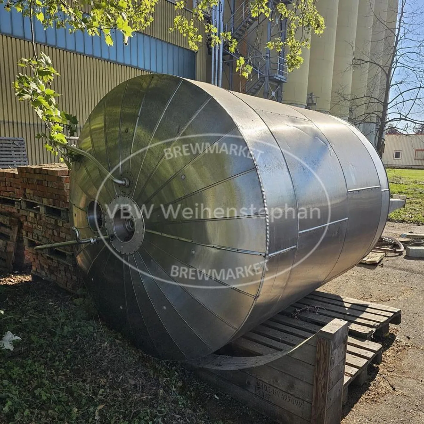 Yeast press beer tank - 1
