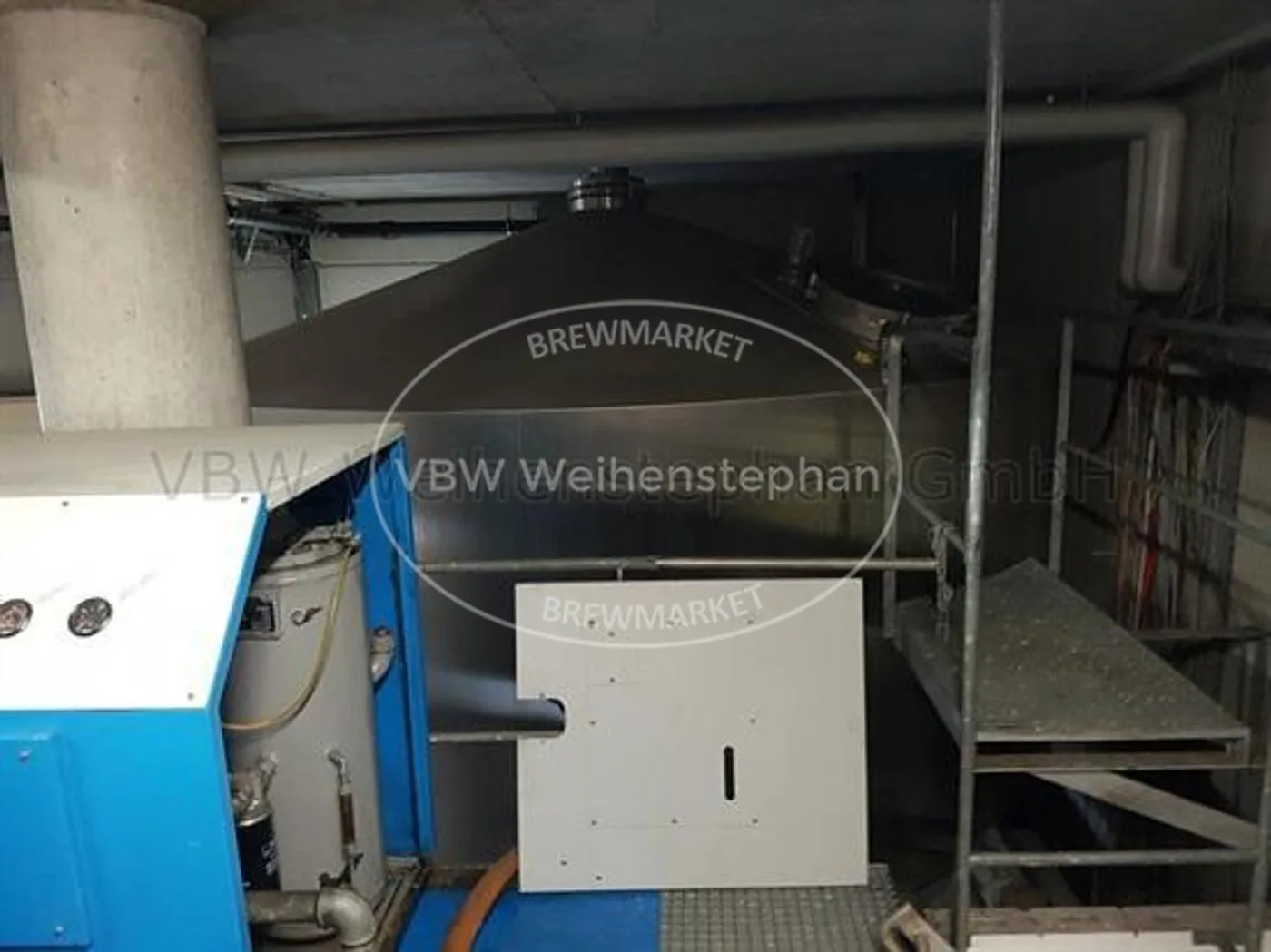 Brew vessels with wort cooling - 4