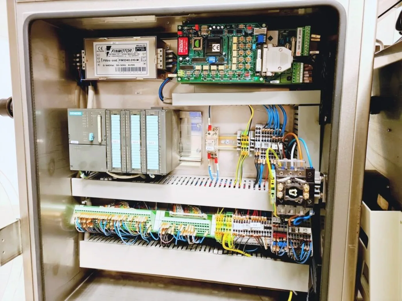 ETICHETTATRICE – NERI – MOD. SL 400 V - 7