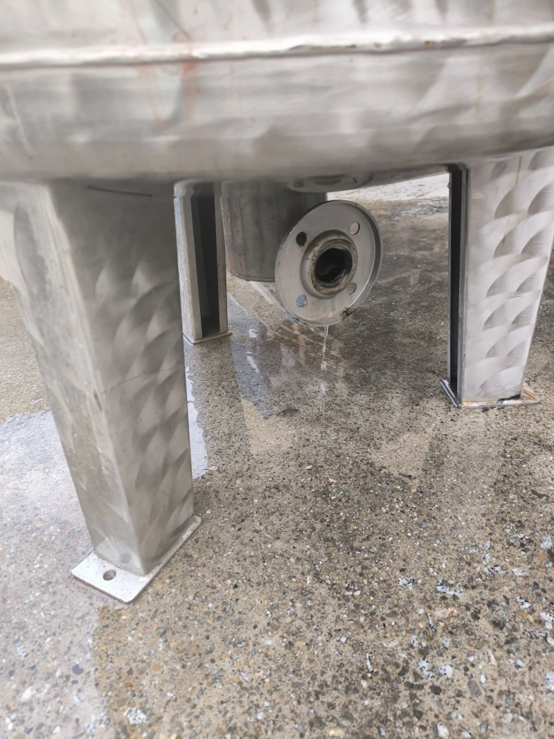 316 STAINLESS STEEL TANK OF 290 LITRES