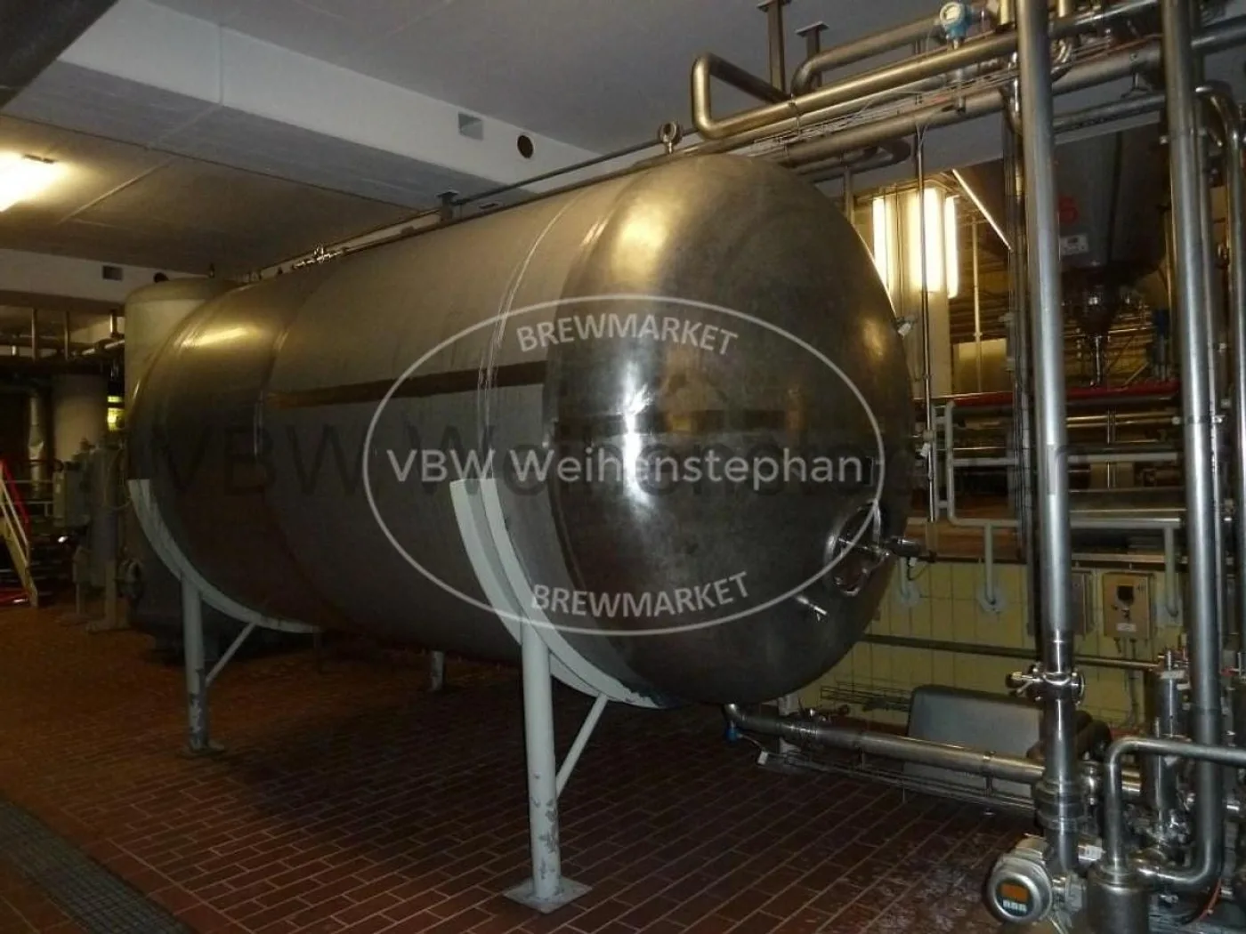 Pressure tank - 1