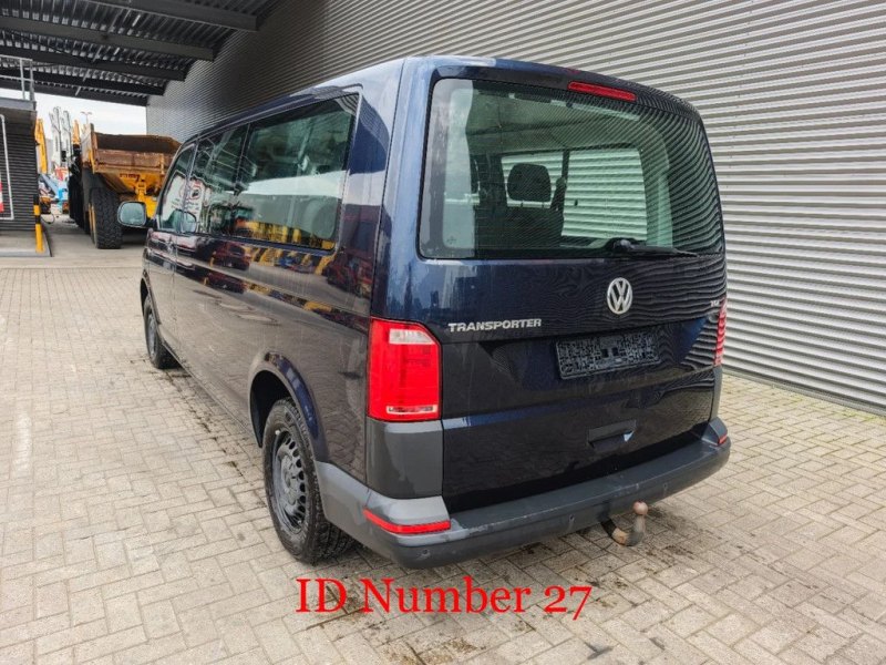 Volkswagen Transporter 2.0 TDI 9 Persons!