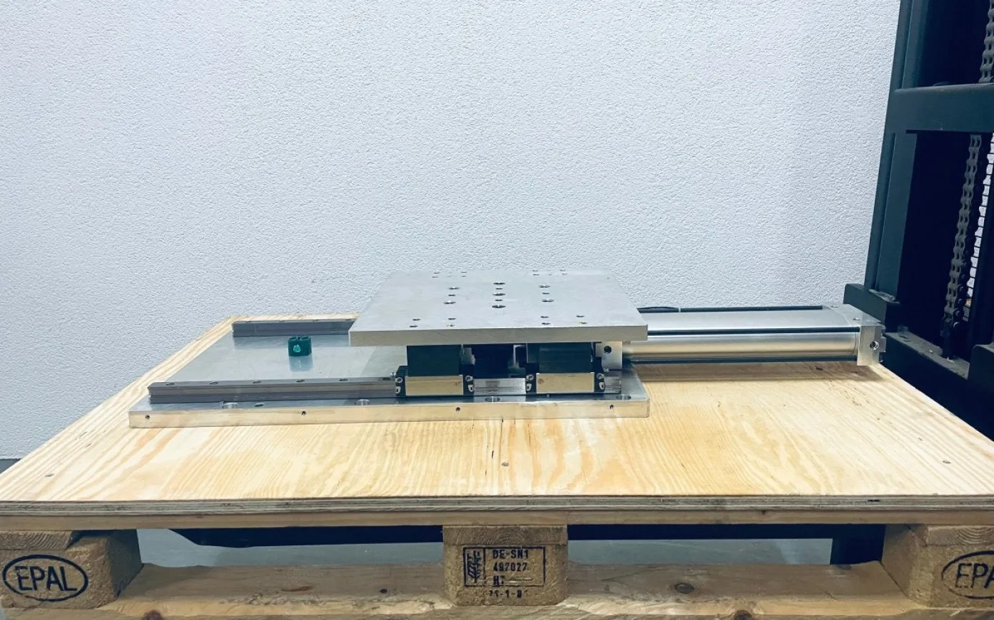 Tünkers Pneumatische Lineareinheit LE200-300 VRL SB T024 - 3