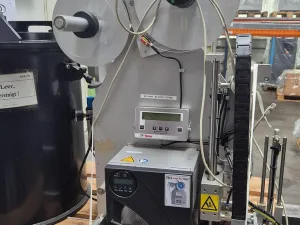 Bluhm Systeme Etikettiermaschine RH Legi-Air 4050