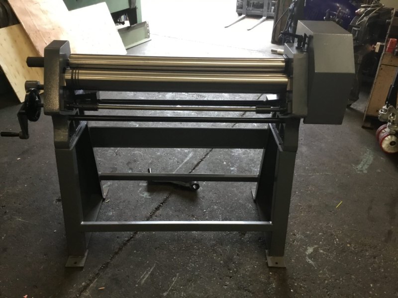 WNS Hand Bending Rolls 1050mm x 90mm x 2.5mm Capacity - WNS - W. Neal Services Ltd