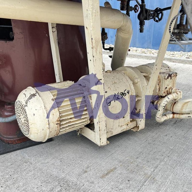 Drehschieber-Massepumpe RASCH - Type P-2-S mit ca. 2.500 kg Stundenleistung.