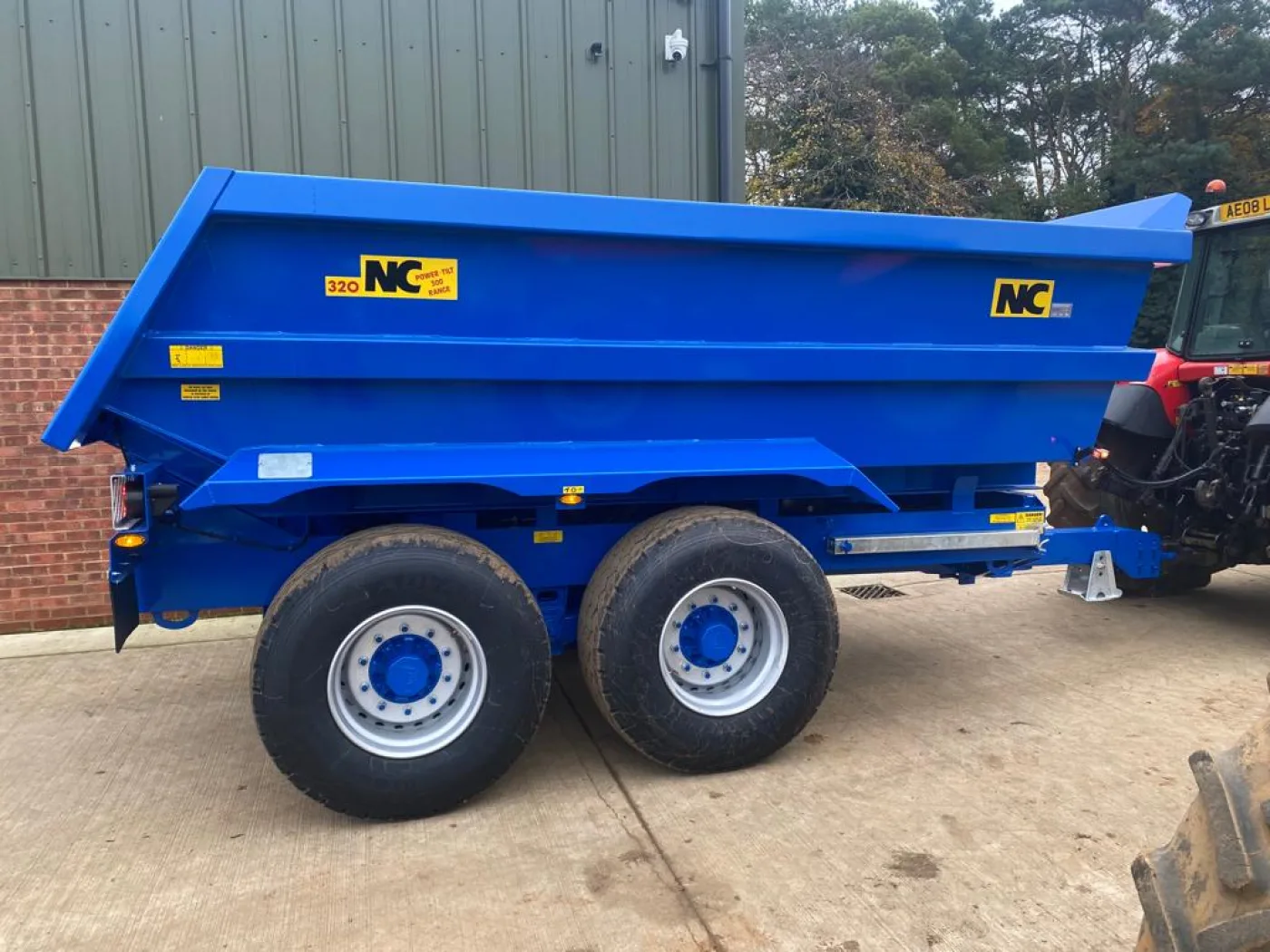 NC Trailer DT320 (Power Tilt 300 Range) - 2