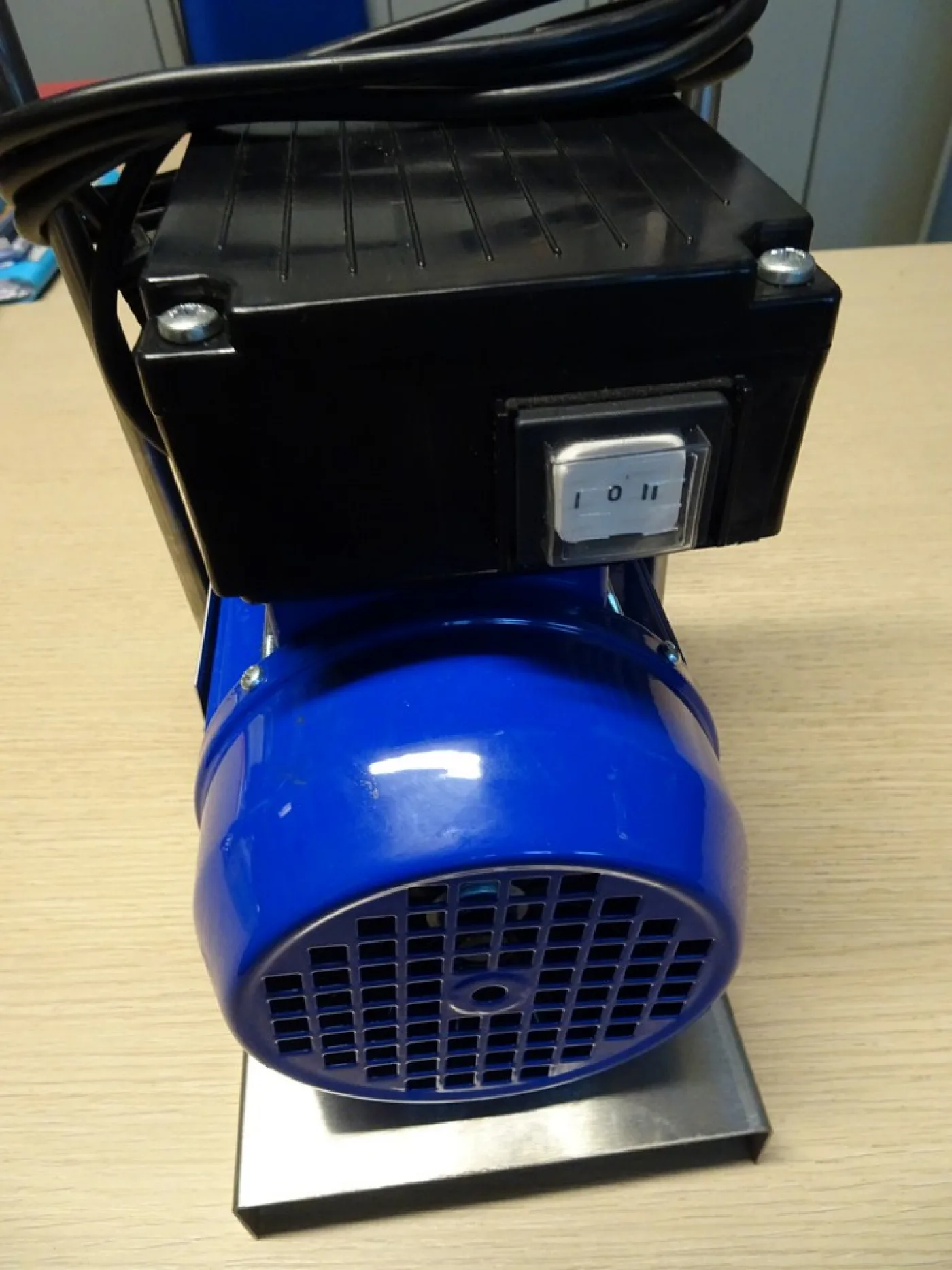 SELF-PRIMING PUMP MODEL EURO 20 220 VOLT COAXIAL, STAINLESS STEEL, NEW MACHINE - 6