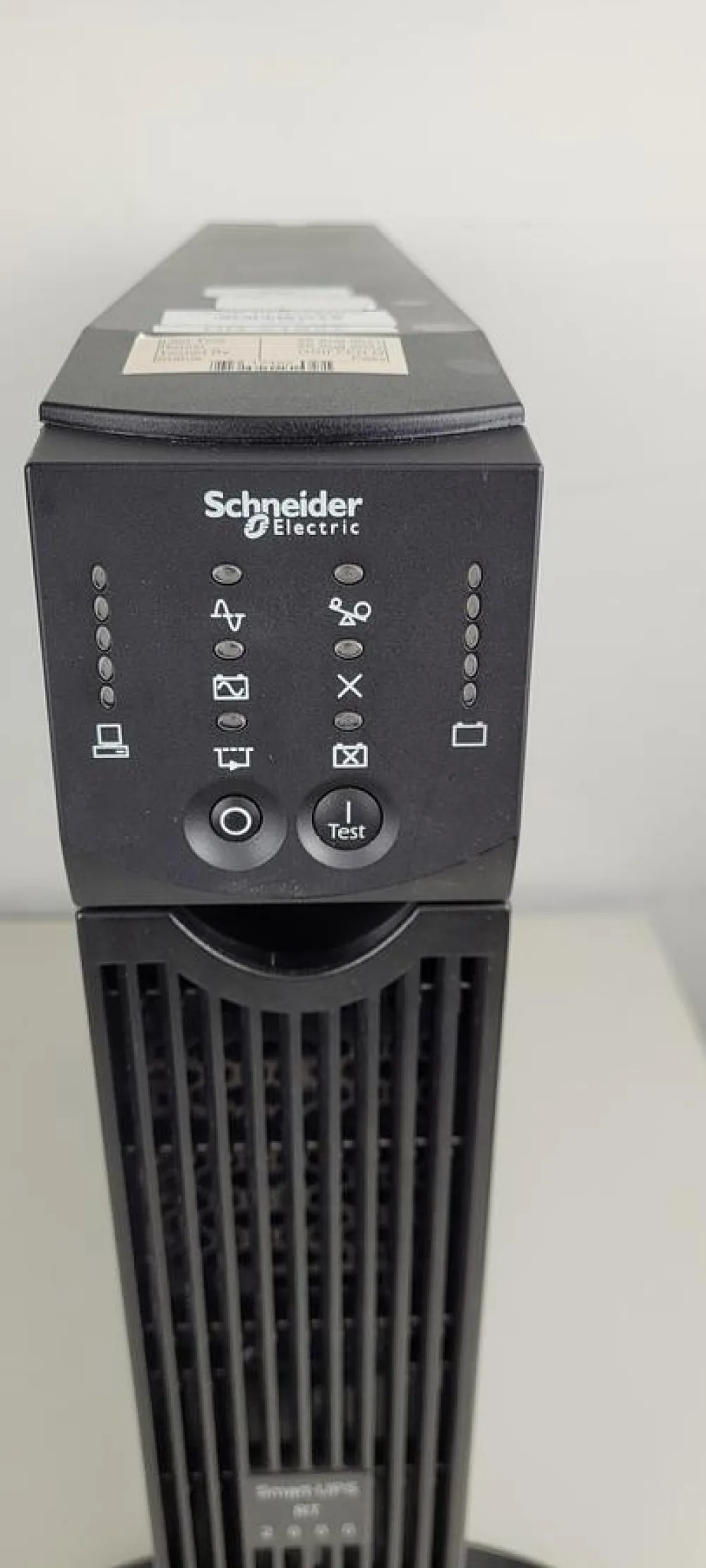 Schneider Electric APC Smart UPS RT2000 ups RT 2000