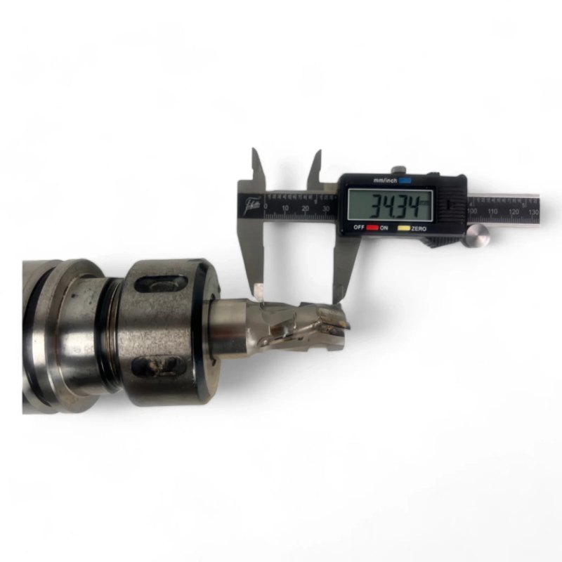 HSK 63 F Spannzangenfutter mit austauschbaren Spannzangen und DIA Fräser Ø 22 mm, L=34 mm, Z=3