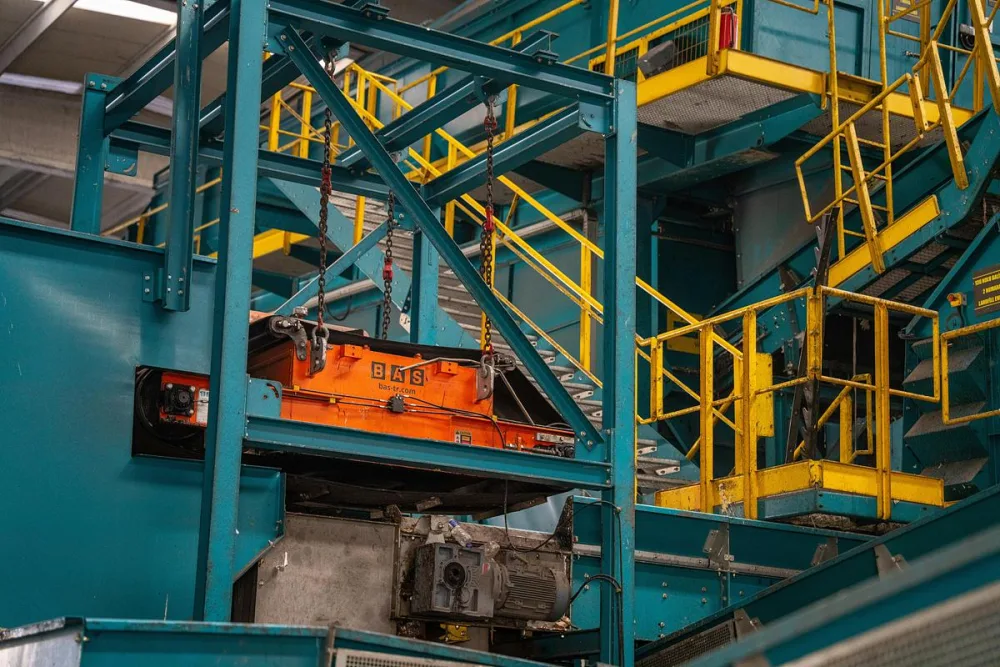 2026 BAS EMBS-C-1200 Electromagnetic Overband Metal Separator