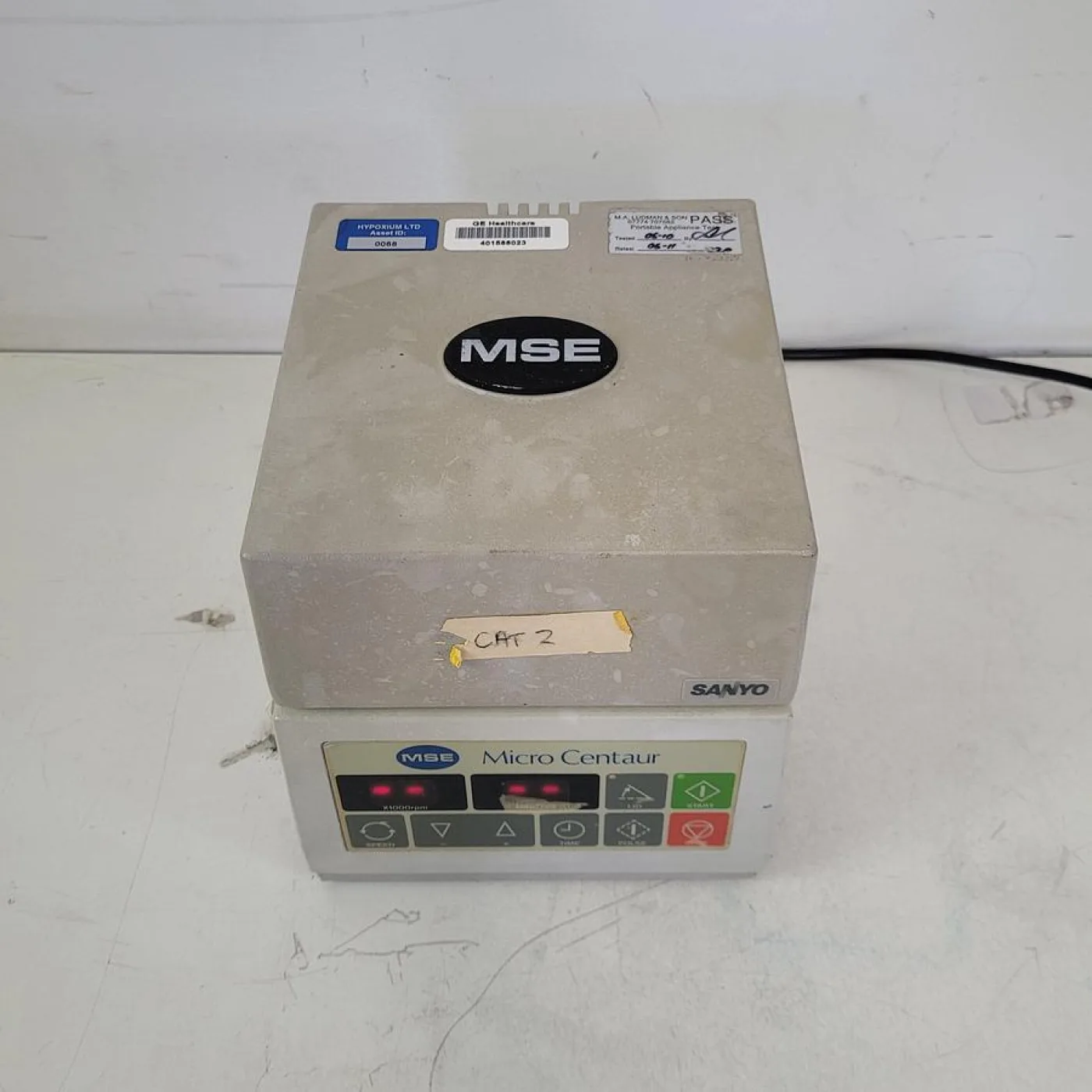 MSE Sanyo MSB010. CX2. 5 Microcentrifuge - 2