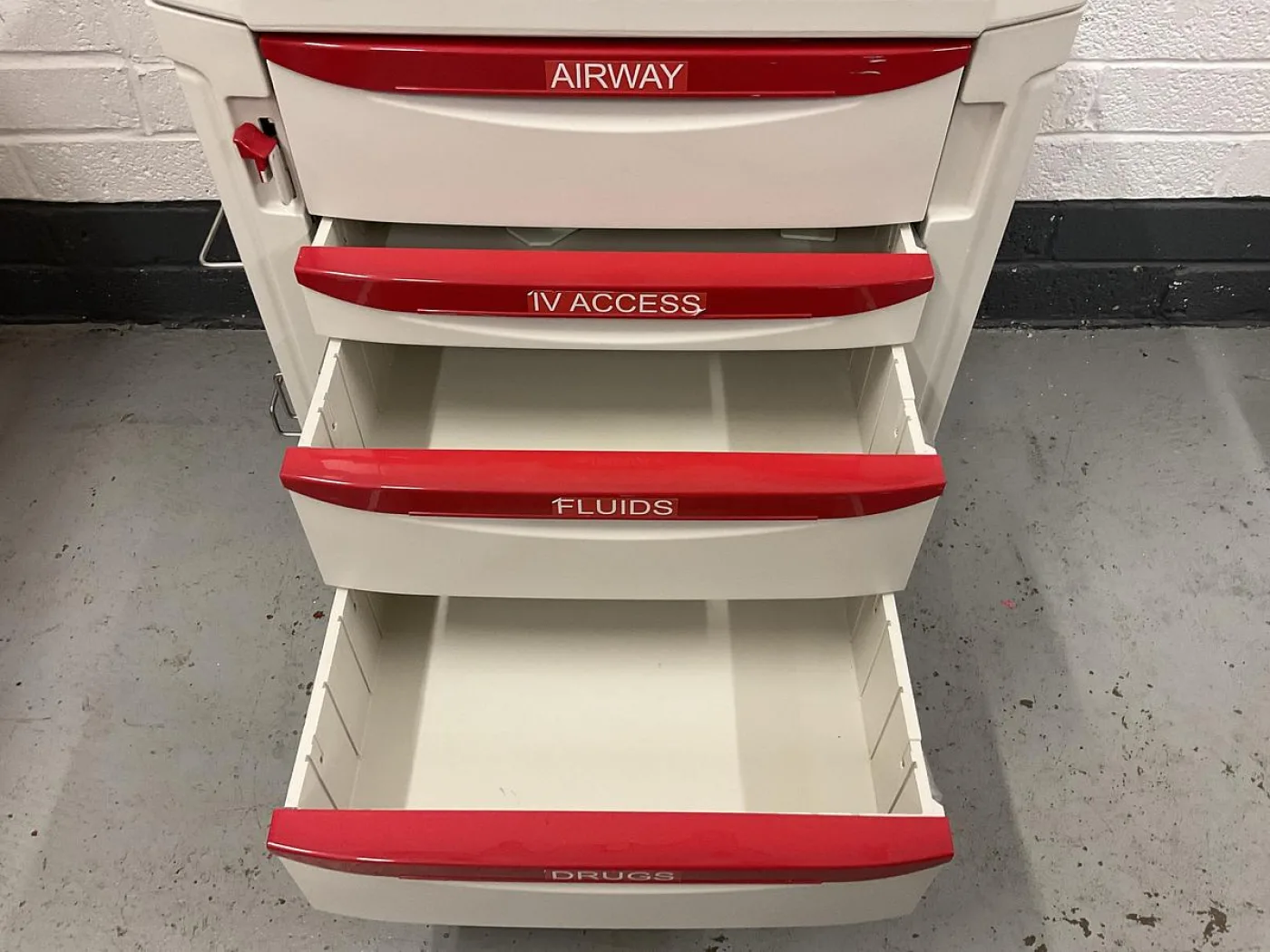 Metro Flexline 4 drawer with Suction machine - 5