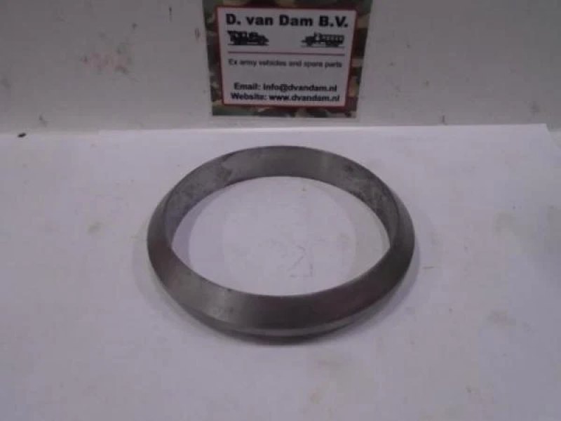 Uitlaat ring