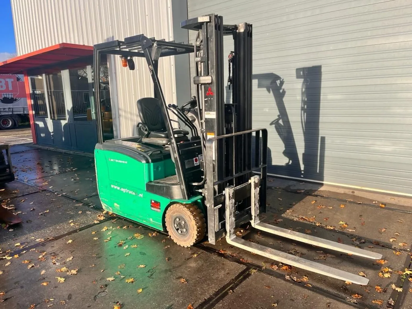 Mitsubishi FB16CPNT - 2