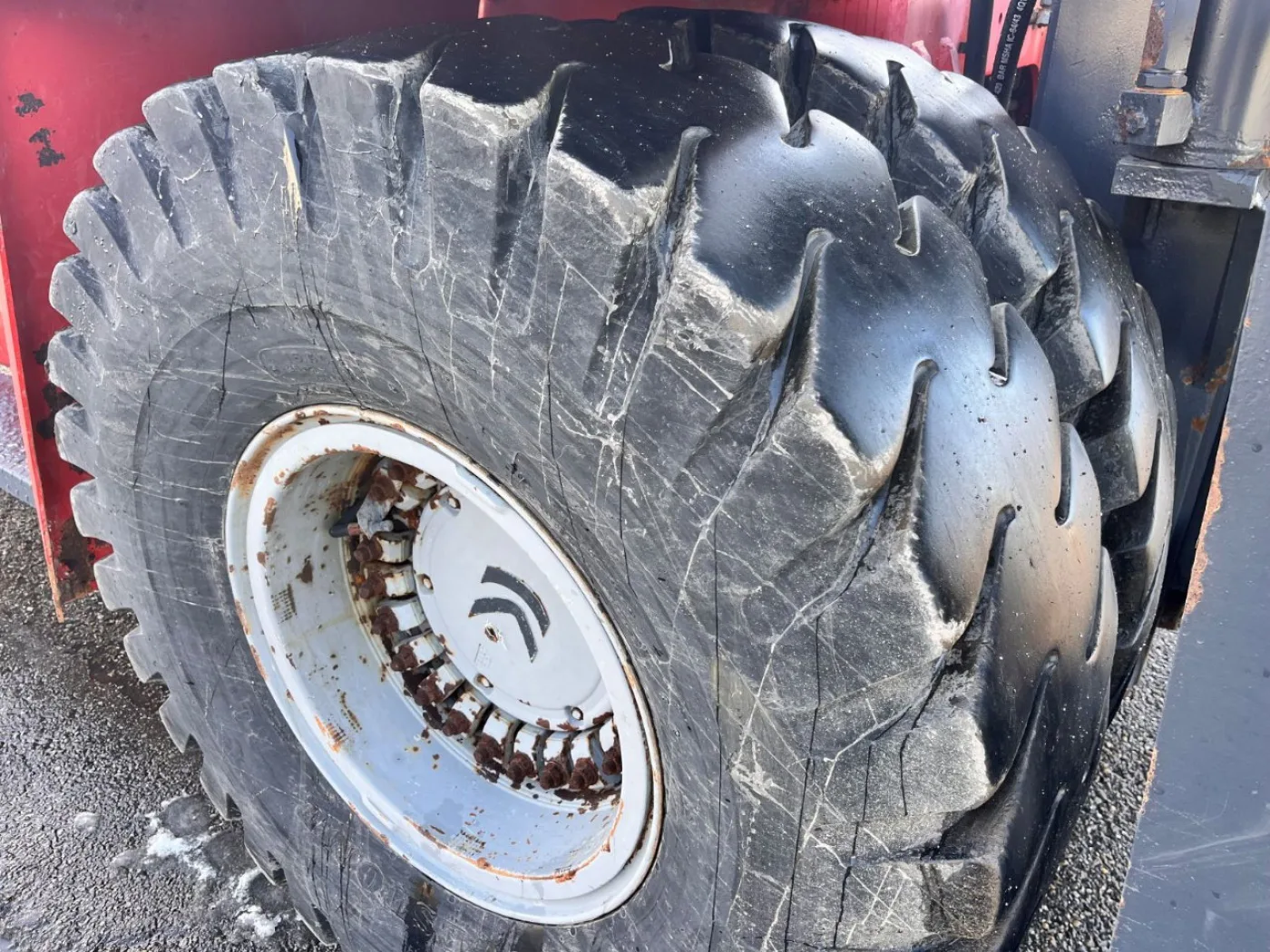 Kalmar DCD 320-12 LB - 8
