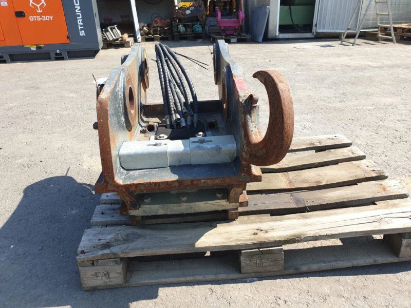 Winkelbauer XL - Schnellwechsler für JCB JS 260