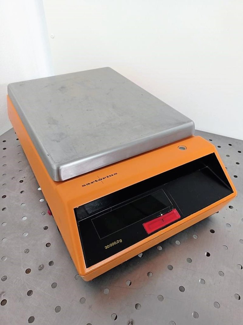 BILANCIA SARTORIUS – MODELLO 3808 MP8-1