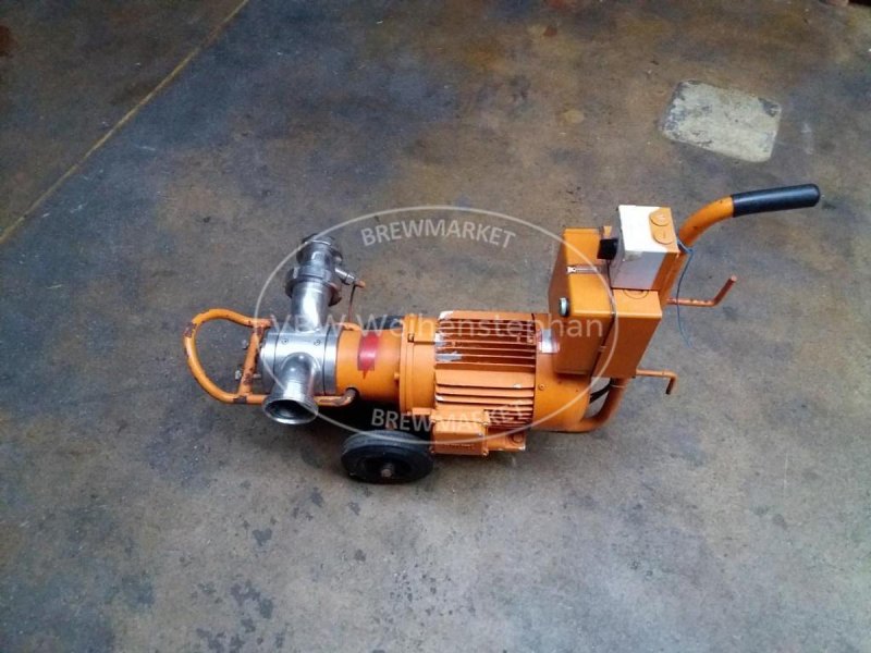 Mobile centrifugal / radial pump